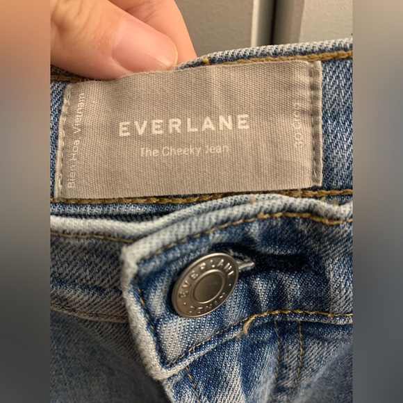EVERLANE The Original Cheeky Jean SIZE 30 crop - Picture 2 of 6
